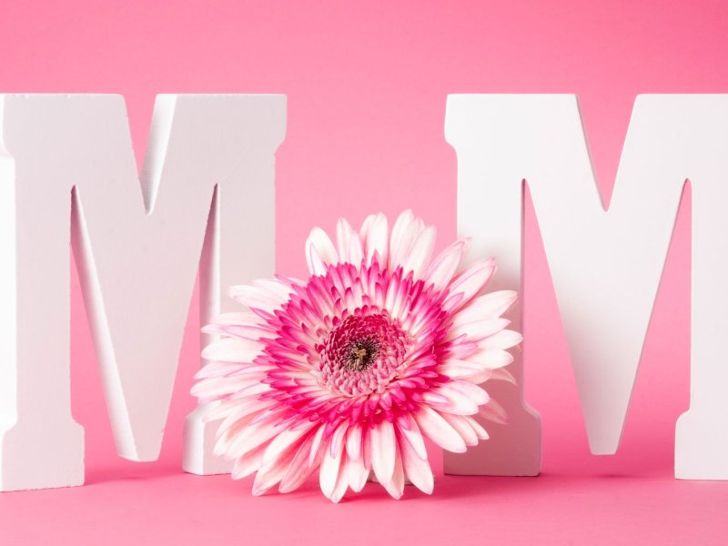 MOTHER'S DAY SPECIAL DRAW!